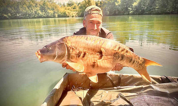 Étang de la Clarté150 carp, grass carp and koi carp
